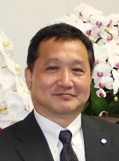 前田 明